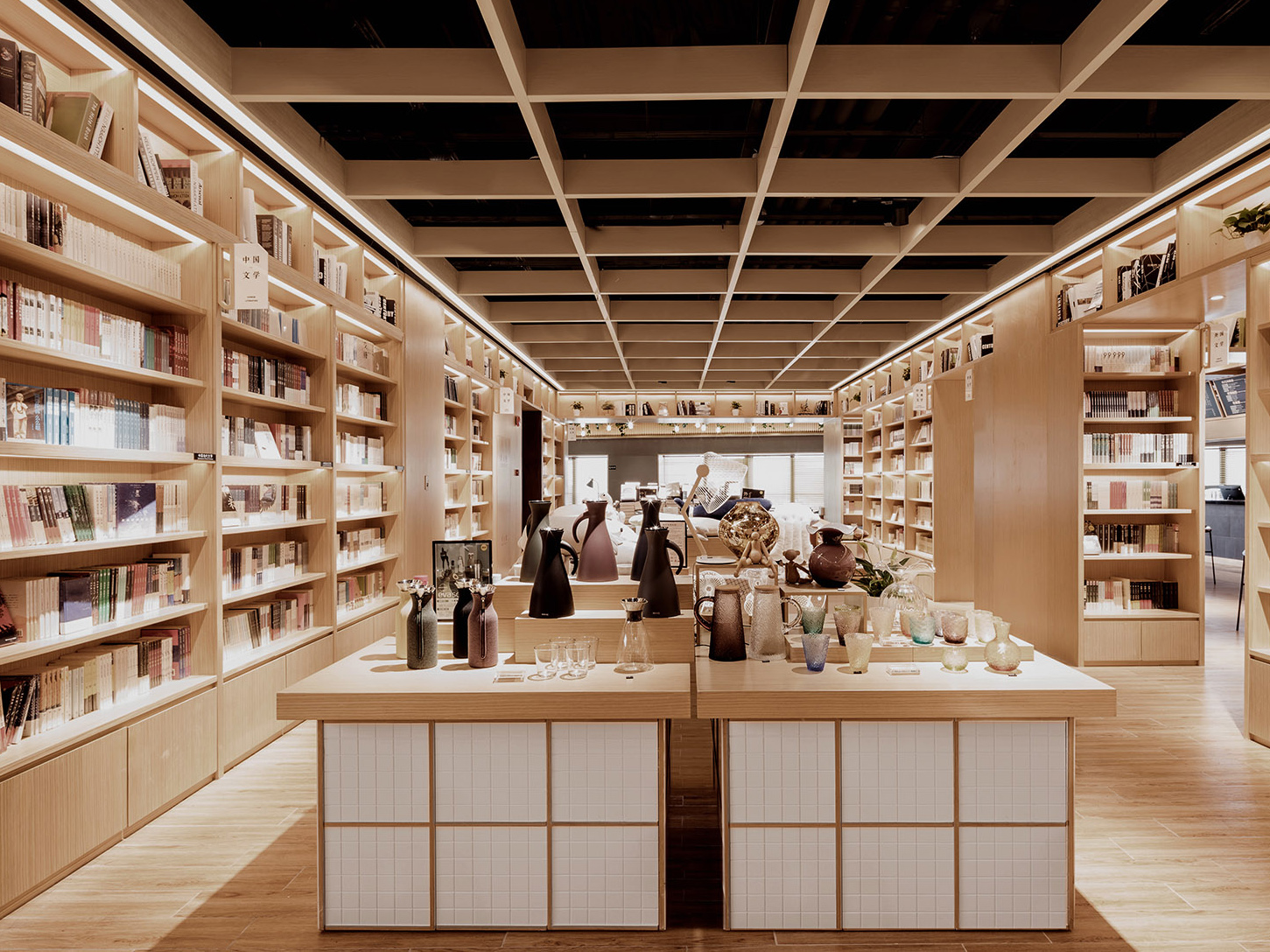 800平方精品书店装修设计项目(图2)